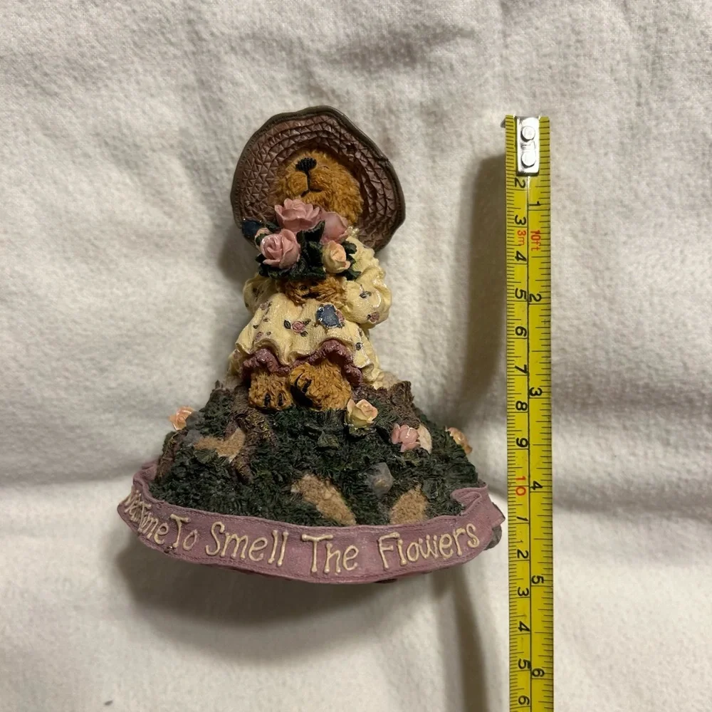 Vintage Make Time To Smell The Flowers  - Boyds Bears Music‎ Box